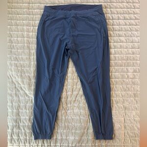Men's black lululemon joggers